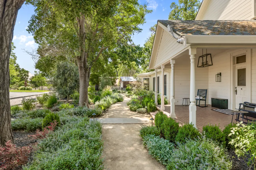 89-lamoure-vineyards-sacramento-wedding-venue